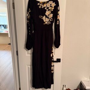 Billabong Black and Cream Floral Long Sleeve Dress